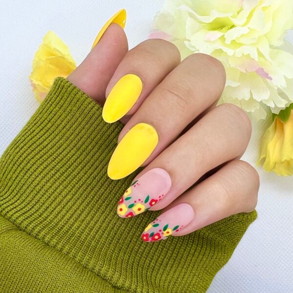 18 Vibrant Spring Nail Designs to Welcome the Blooming Season